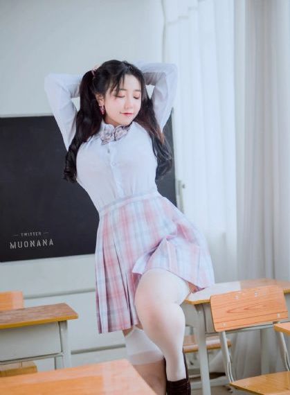 姑父有力挺送小芳的背景故事_国产剧在线播放